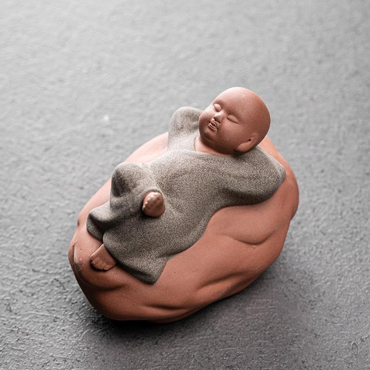 Buddha Stones, moine reposant le regard tourné vers le ciel, décoration en céramique, symbole de compassion pour la maison - Rest Gray Monk 8,2*6,2*6,2 cm - image 13