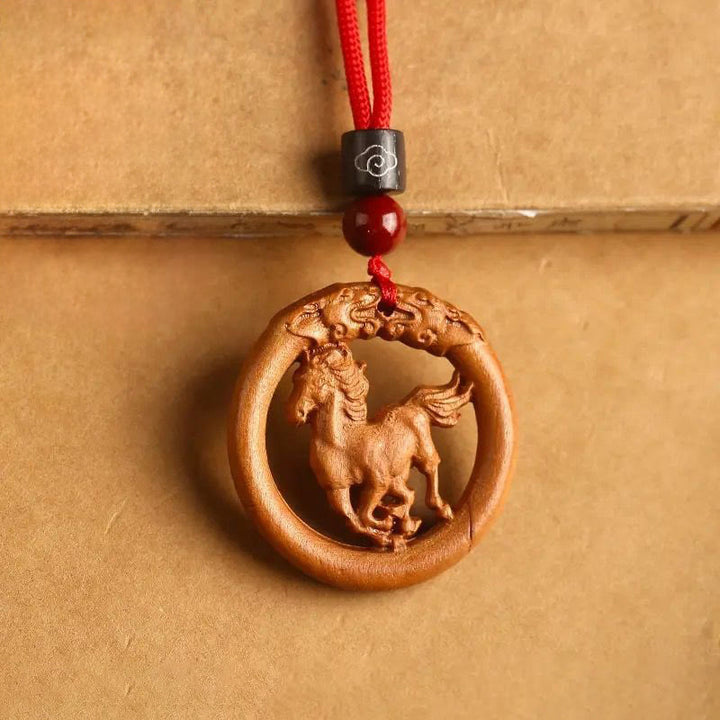 Pendentifs en Buddha Stones, bois de pêcher, signe du zodiaque chinois, année du Cheval, pour éloigner les mauvais esprits - Cheval de bois pêche - Corde rouge - image 10