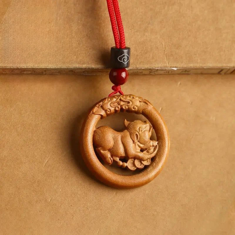 Pendentifs en Buddha Stones, bois de pêcher, signe du zodiaque chinois, année du Cheval, pour éloigner les mauvais esprits - Cochon de bois pêche - Corde rouge - image 35