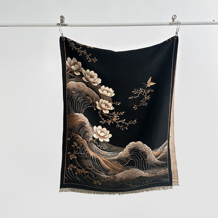 Écharpe douce à pompons, motif de Buddha Stones, de fleurs de lotus d'automne et de vagues océaniques - image 1