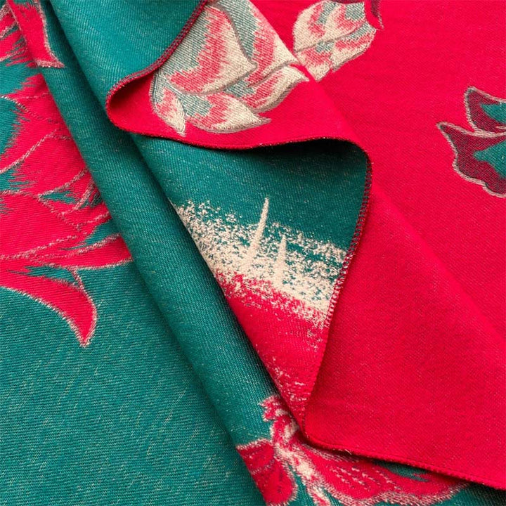 Écharpe-châle douillette à motif de Buddha Stones, de lotus, de carpes koï et de libellule - image 6