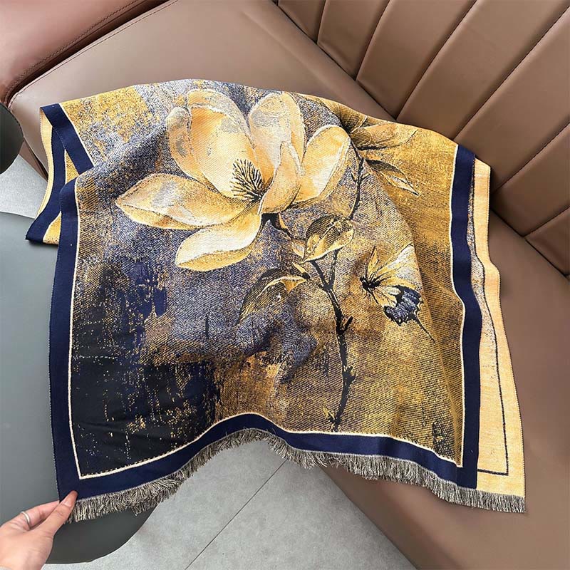 Écharpe-châle douce à motif papillon magnolia d'hiver et Buddha Stones - image 5