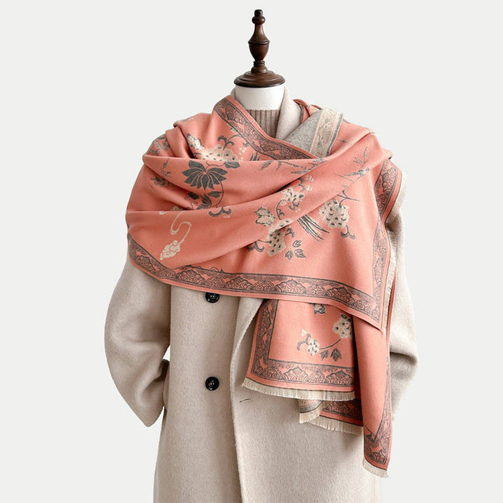 Écharpe-châle douce à motif de Buddha Stones' oiseaux d'hiver, de feuilles de bambou et de vignes - Saumon clair - 180 x 65 cm - image 0