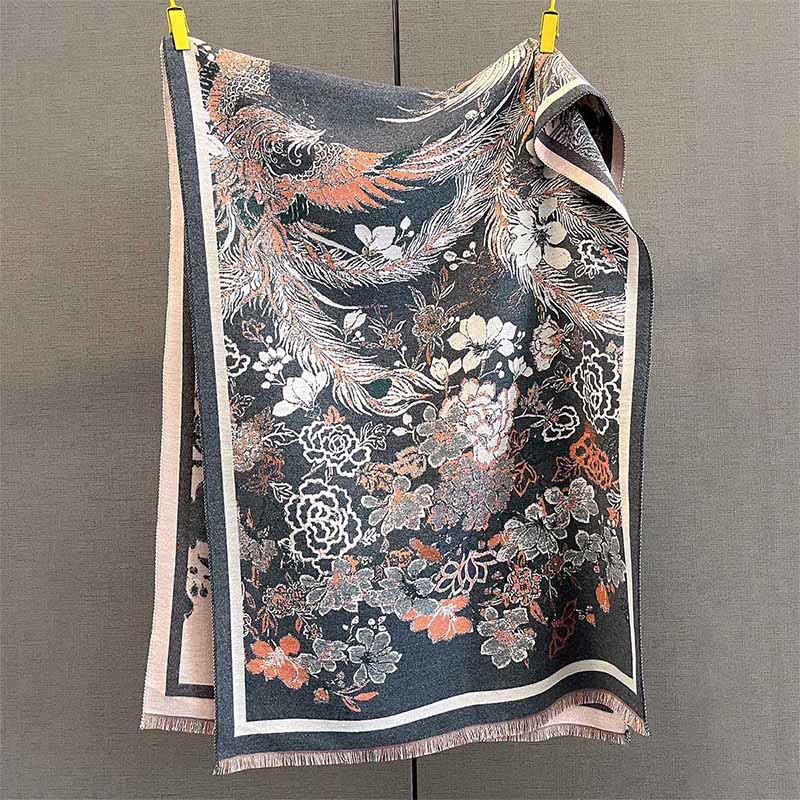 Écharpe-châle douce à motif de Buddha Stones, de fleurs de phénix et de phénix d'automne - Gris sombre - 185 x 65 cm - image 12