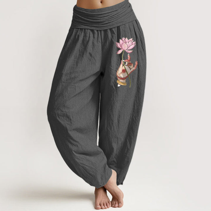 Pantalon harem en coton à taille élastique pour femme, Buddha Stones tenant une main et d'un délicat motif de lotus. - Tanné - US16，UK/AU20，EU48 (3XL) - image 8