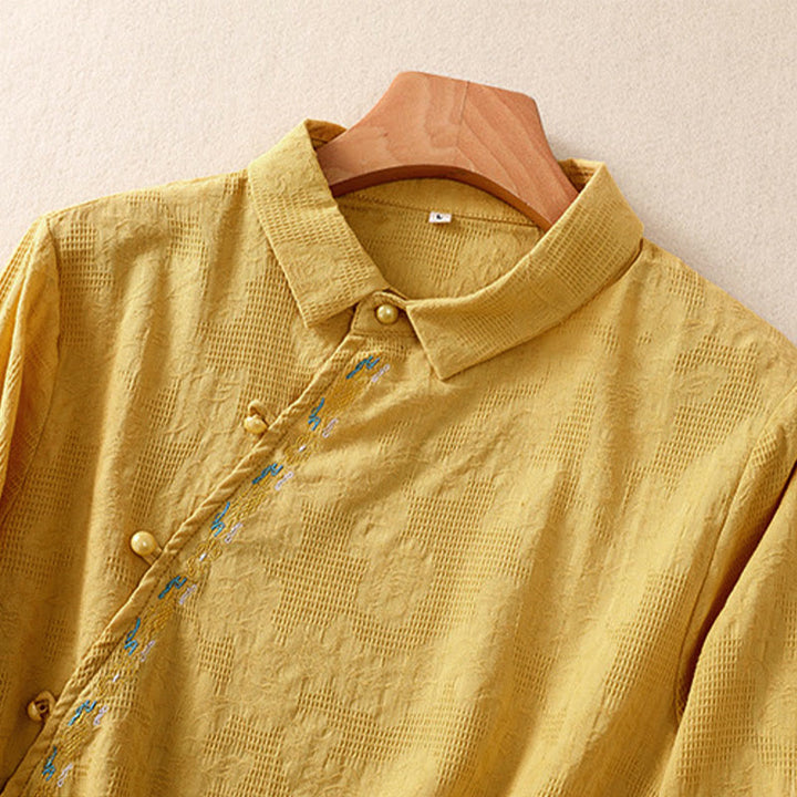 Chemise à manches longues en coton pour femme, brodée de Buddha Stones et au design asymétrique, avec boutons grenouille - image 26