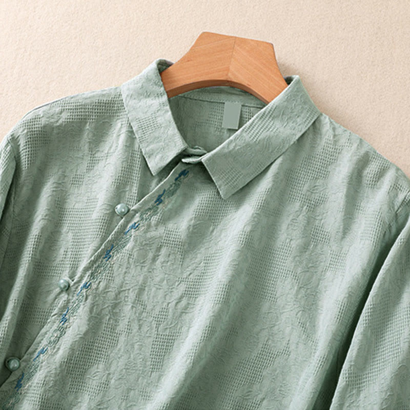 Chemise à manches longues en coton pour femme, brodée de Buddha Stones et au design asymétrique, avec boutons grenouille - image 2