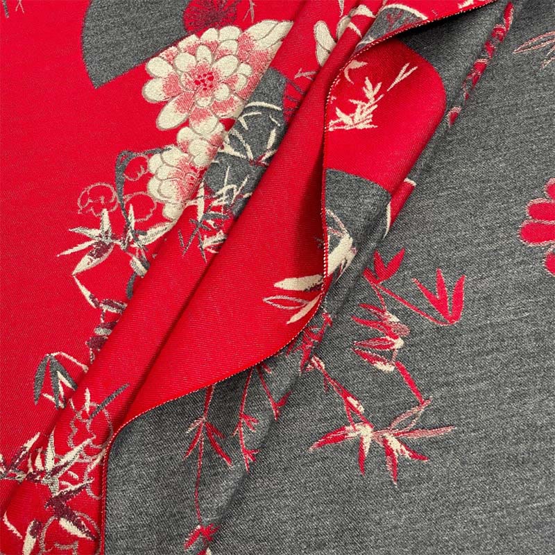 Écharpe-châle douillette en bambou à motif de pivoines et de pierres de Buddha Stones - image 7