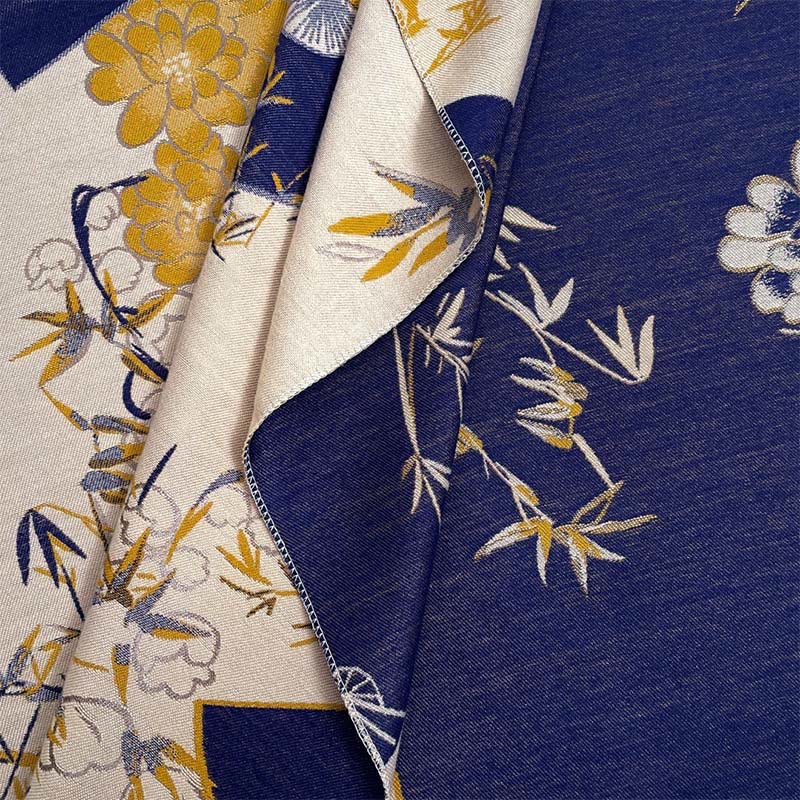 Écharpe-châle douillette en bambou à motif de pivoines et de pierres de Buddha Stones - image 3