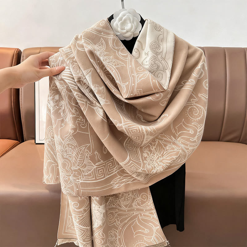 Écharpe-châle douillette à motif de Buddha Stones koi, de fleurs et de vagues - image 14