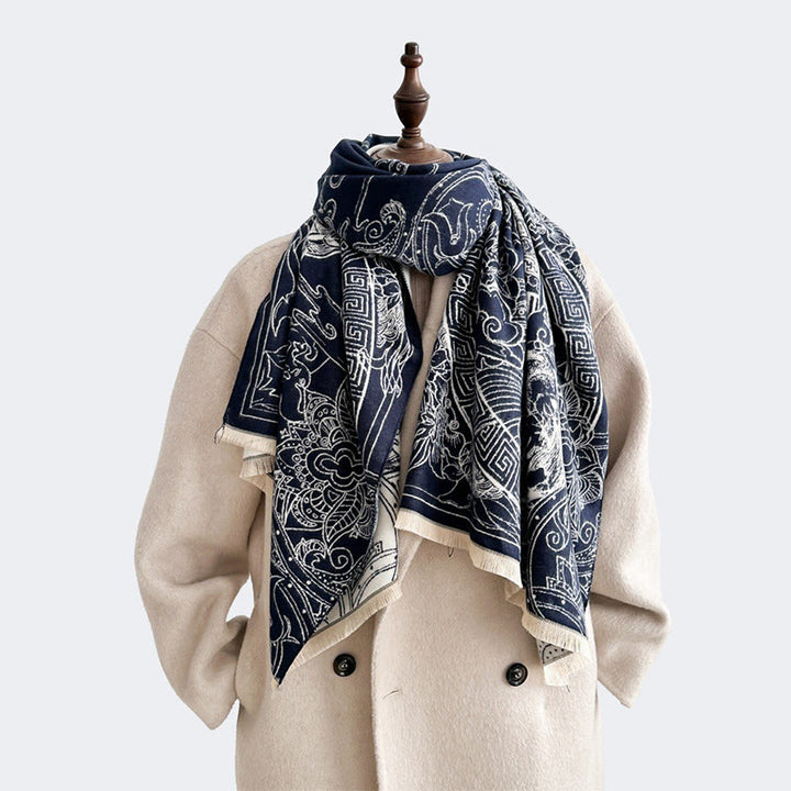 Écharpe-châle douillette à motif de Buddha Stones koi, de fleurs et de vagues - image 10