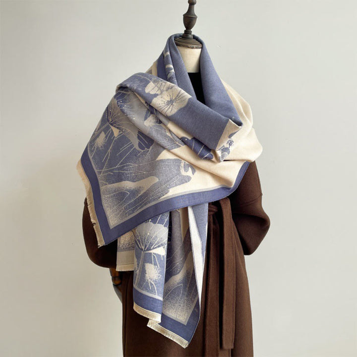 Écharpe-châle douce à motif de Buddha Stones, de fleurs de lotus et de feuilles de montagne hivernales - image 8