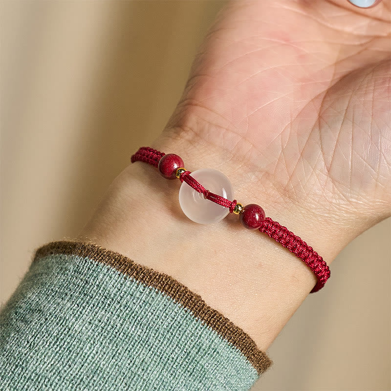 Bracelet de la paix en agate blanche, nœud plat, nœud diamant et cordon rouge, orné de Buddha Stonesune boucle de boucle en agate plate. - image 5