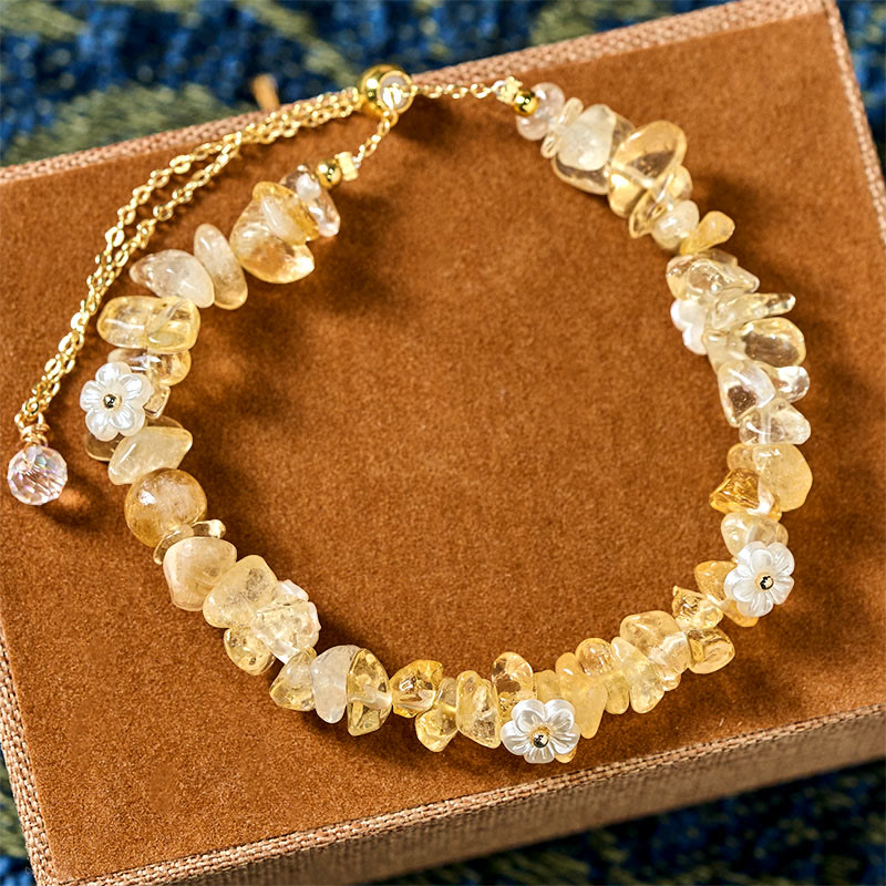 Bracelet d'équilibre en cristal blanc améthyste et améthyste, orné d'un motif floral irrégulier en Buddha Stones - Citrine (Tour de poignet : 15-19 cm) - image 25