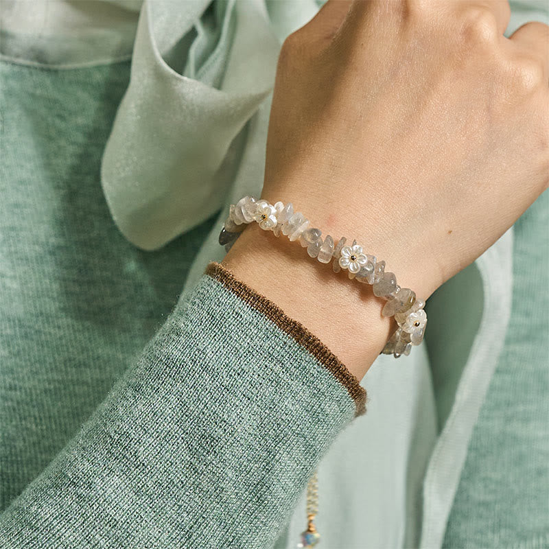 Bracelet d'équilibre en cristal blanc améthyste et améthyste, orné d'un motif floral irrégulier en Buddha Stones - image 22