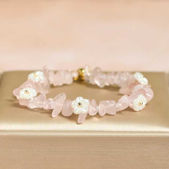 Bracelet d'équilibre en cristal blanc améthyste et améthyste, orné d'un motif floral irrégulier en Buddha Stones - image 34
