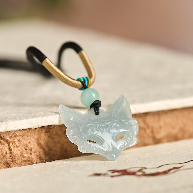 Collier pendentif en corde porte-bonheur avec masque de renard et Buddha Stones - image 1
