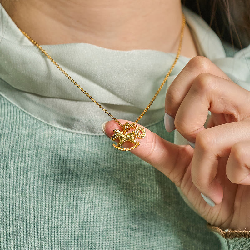 Collier pendentif en cuivre plaqué or 24 carats, représentant une pièce de monnaie de l'année du Cheval , Buddha Stones. - image 5