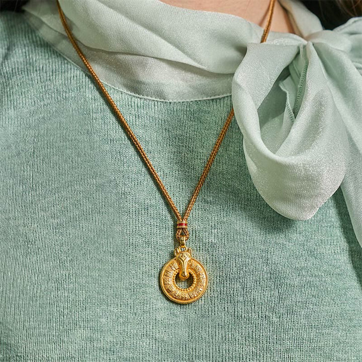 Collier pendentif énergétique en cuivre plaqué or, boucle de paix en Buddha Stones, année du Cheval, symbole Fu, avec pendentif en cuivre et or représentant l'énergie du Cheval - image 7