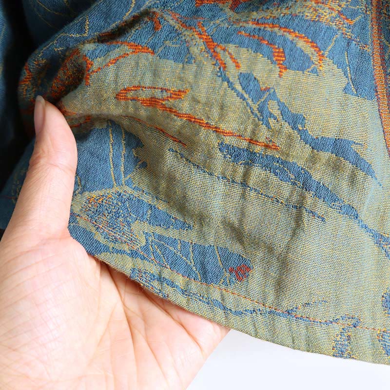 Robe midi en coton à manches longues, ornée de fleurs jacquard et de Buddha Stones, avec col montant à boutons brandebourg. - image 7