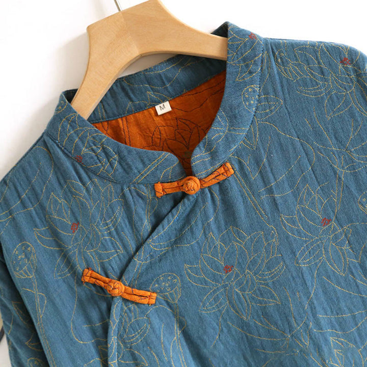 Robe midi en coton à manches longues, ornée de fleurs jacquard et de Buddha Stones, avec col montant à boutons brandebourg. - image 4