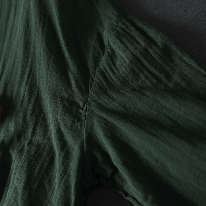 Chemise en coton à manches longues pour femme, ornée de Buddha Stones et de boutons contrastés sur les poches. - image 7