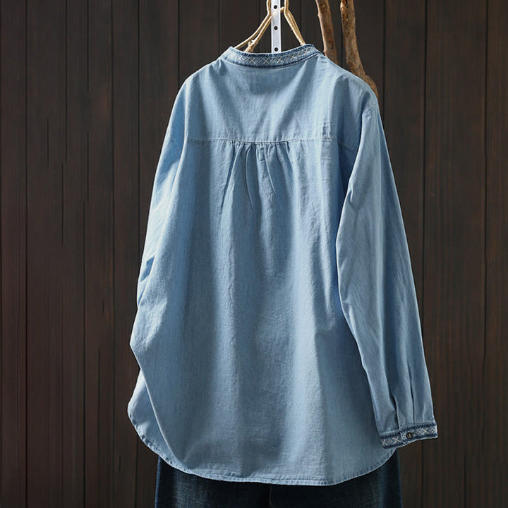 Chemise femme en denim de coton à demi-boutons, ornée de broderies florales géométriques et de Buddha Stones - image 1