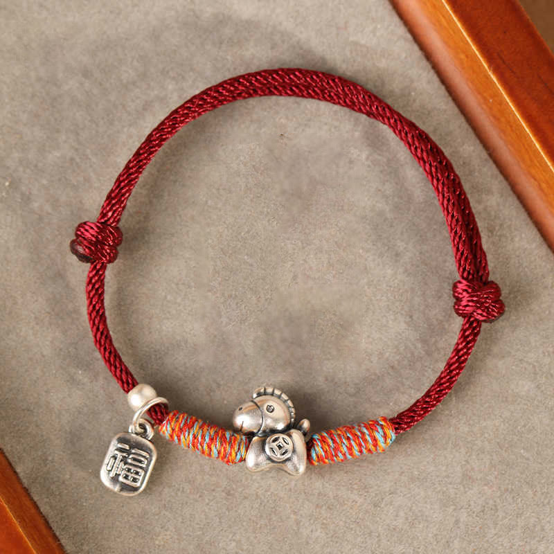 Bracelet porte-bonheur tressé en argent sterling 999 avec breloque représentant le caractère Fu de l'année du Cheval et Buddha Stones - image 0