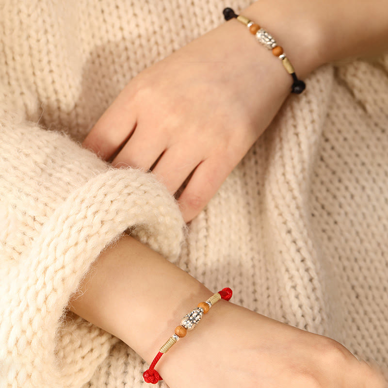 Bracelet de cheville porte-bonheur tressé à la main, orné de Buddha Stones, de breloques Pixiu en argent sterling 999 et de perles en bois de pêcher. - image 19