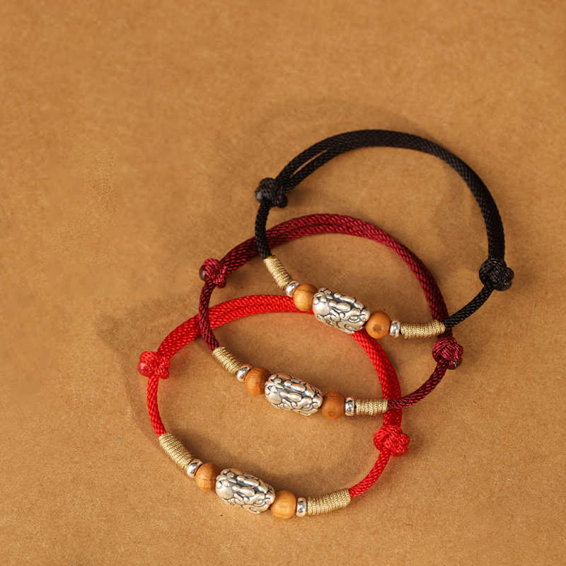 Bracelet de cheville porte-bonheur tressé à la main, orné de Buddha Stones, de breloques Pixiu en argent sterling 999 et de perles en bois de pêcher. - image 22