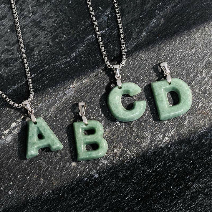 Collier pendentif en jade naturel avec lettre AZ et chaîne large en acier titane, symbole de prospérité, Buddha Stones' un pendentif en forme de lettre AZ. - image 0