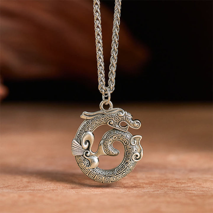 Collier pendentif en argent plaqué cuivre représentant un dragon enroulé tibétain en Buddha Stones - image 2