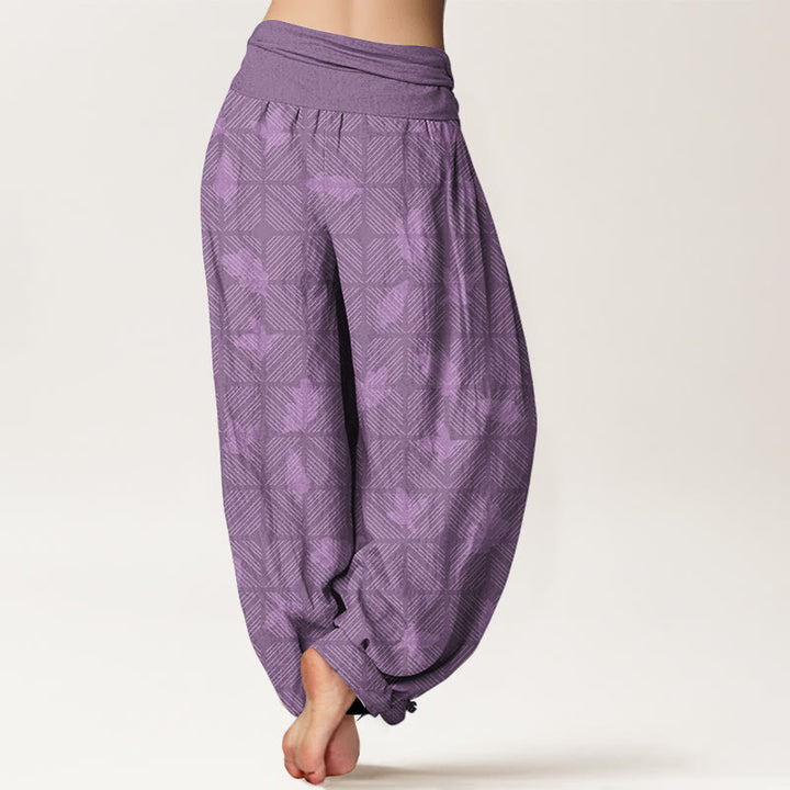 Pantalon harem pour femme en coton à motif de feuilles à carreaux soigneusement disposées, orné de Buddha Stones. Taille élastique. - image 9