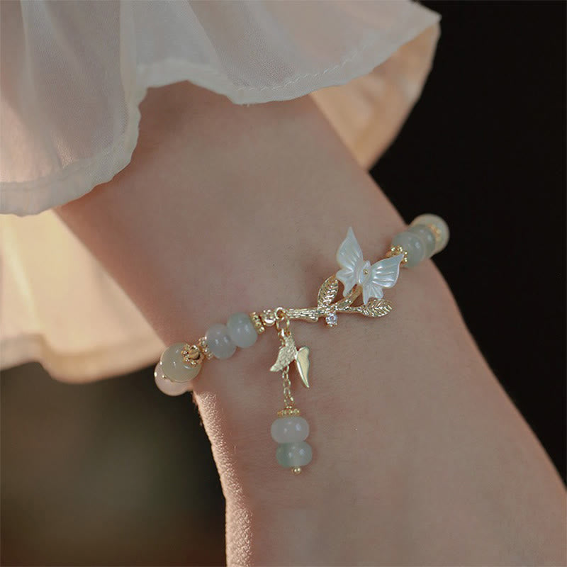 Bracelet de prospérité en jade Hetian avec breloque papillon et Buddha Stones, chaîne ajustable. - image 0