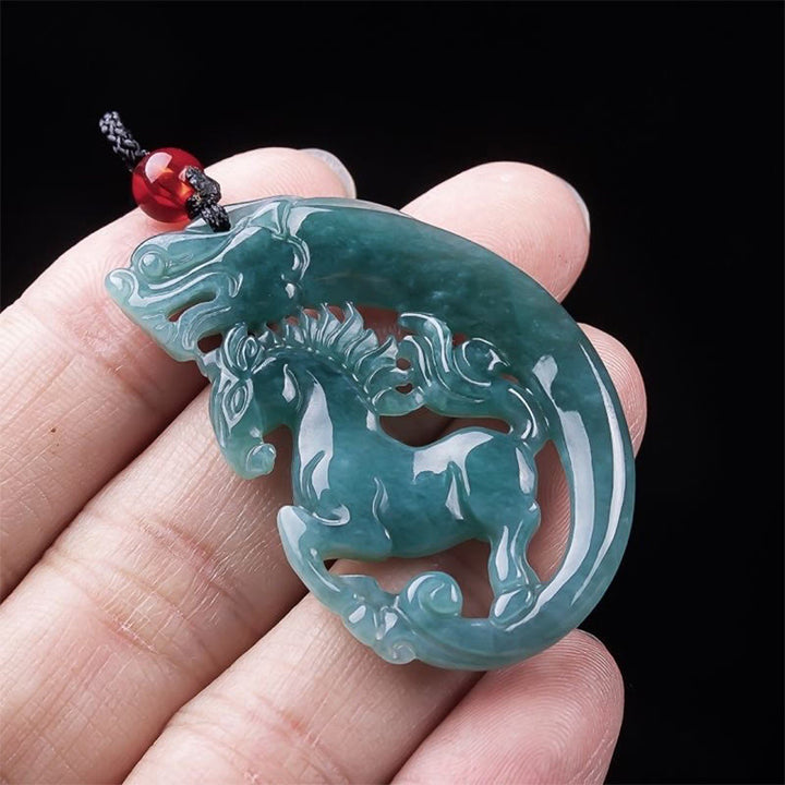 Pendentifs de collier en jade sculpté à la main, ornés de Buddha Stones, représentant l'année du Cheval et du Dragon, symbole de chance et de prospérité - image 3