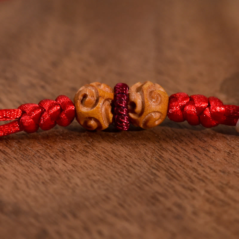 Collier de protection ajustable pour chats et petits chiens, Buddha Stonesun cadenas argenté, d'une ficelle rouge et de perles en bois de pêcher. - image 12