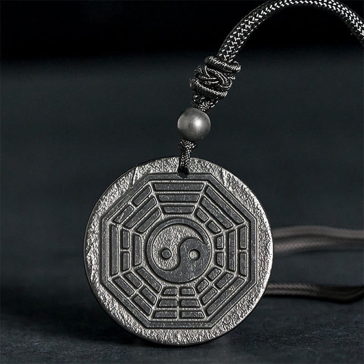Buddha Stones, authentique pierre de shungite, collier pendentif de protection Yin Yang Bagua, pierre de shungite. - Pierre de shungite (Protection ♥ Ancrage) - 35-40 mm - image 0