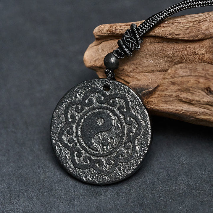 Buddha Stones Tai Chi Yin Yang Symbole authentique de Shungite Force intérieure Collier Pendentif Pierres de Bouddha Tai Chi Yin Yang - image 1