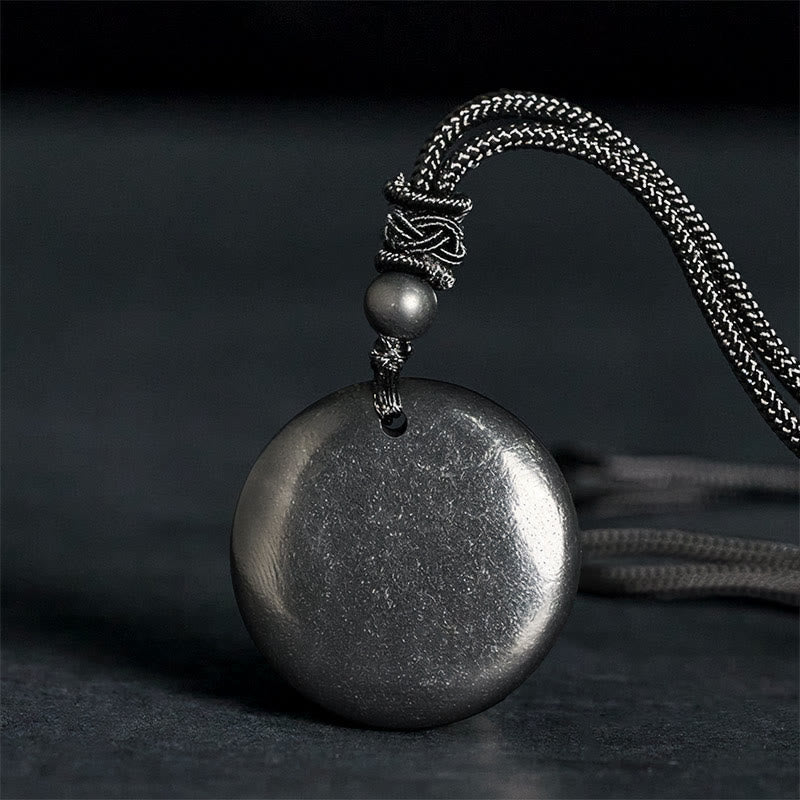 Collier pendentif géométrique rond en pierre de shungite authentique, orné d'une corde renforçant la force intérieure, Buddha Stones. - image 1