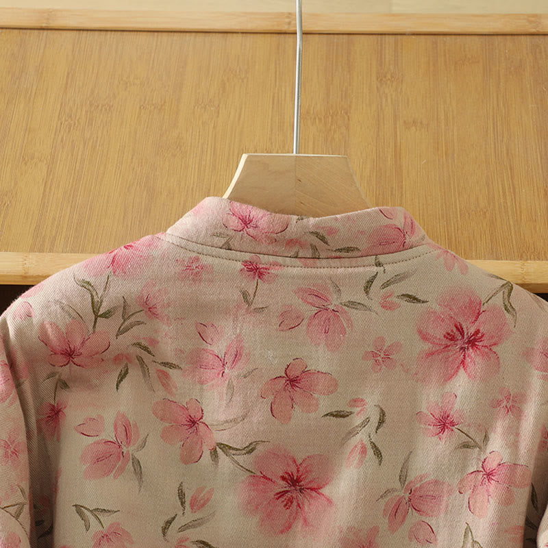 Manteau femme à col rond et manches longues en coton épais, orné de boutons grenouille et de motifs floraux en Buddha Stones  - image 4