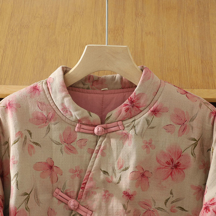 Manteau femme à col rond et manches longues en coton épais, orné de boutons grenouille et de motifs floraux en Buddha Stones  - image 2