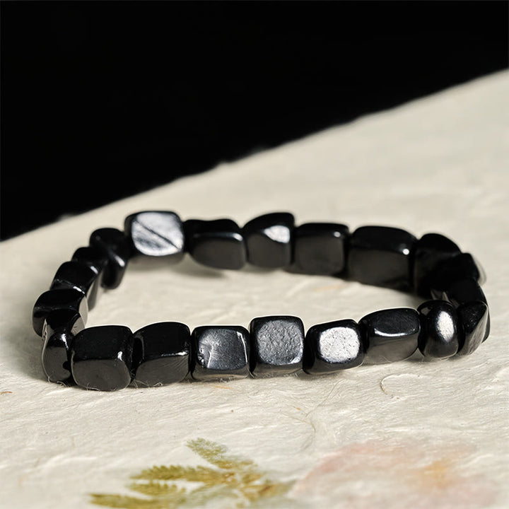 Bracelet de protection en perles de shungite naturelle authentique de 8 mm, Buddha Stones - Pierre de shungite (Clarté ♥ Force intérieure) - image 0