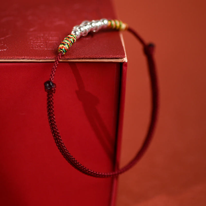 Collier pour chats et petits chiens avec clochette argentée, cordon rouge et noir et Buddha Stones - image 4