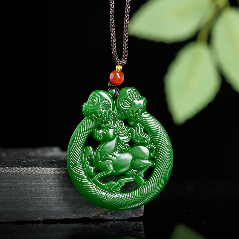 Pendentifs creux en jade de l'année du Cheval, symboles de prospérité, en Buddha Stones - Jade - image 0