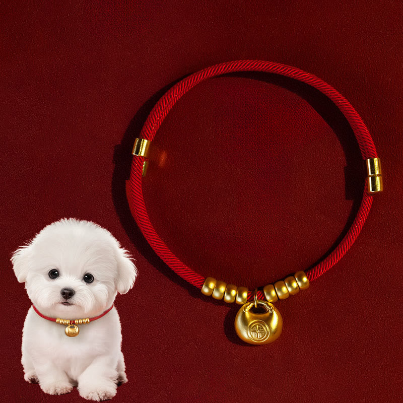 Collier de protection ajustable pour chats et petits chiens, orné de perles rouges et de Buddha Stones - Pendentif en forme de lingot - 25-50 cm - image 0