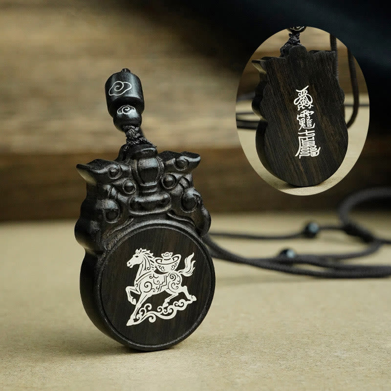 Buddha Stones Année du Cheval Personnage Fu Bois d'ébène Bois de jujubier Pendentifs de collier d'équilibre - image 1