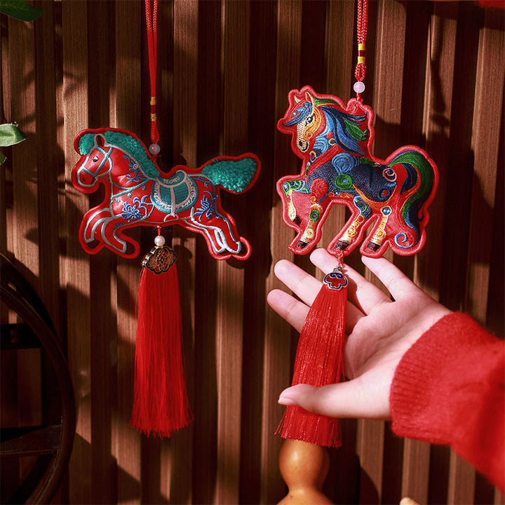 Buddha Stones, broderie année du Cheval, clochette à pompon, décoration suspendue - image 19