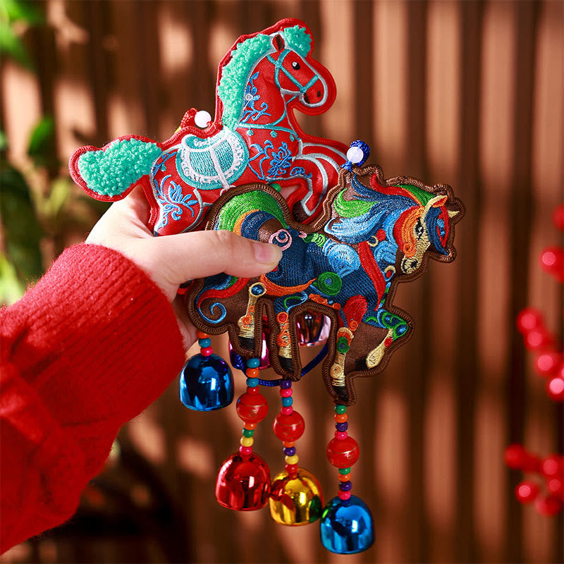 Buddha Stones, broderie année du Cheval, clochette à pompon, décoration suspendue - image 17