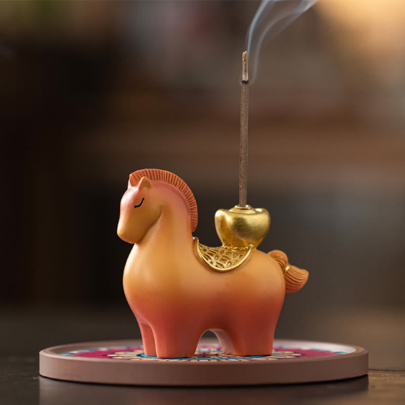 Buddha Stones Année du Cheval 2026 Lingot du Nouvel An Attirer la Richesse Décoration d'intérieur Brûleur d'encens - Brûleur d'encens en forme de lingot de cheval, base rouge (10*10*6cm) - image 1