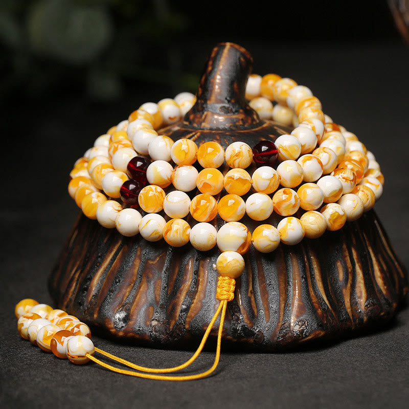 Mala en ambre tibétain blanc et jaune de 108 Buddha Stones - image 0